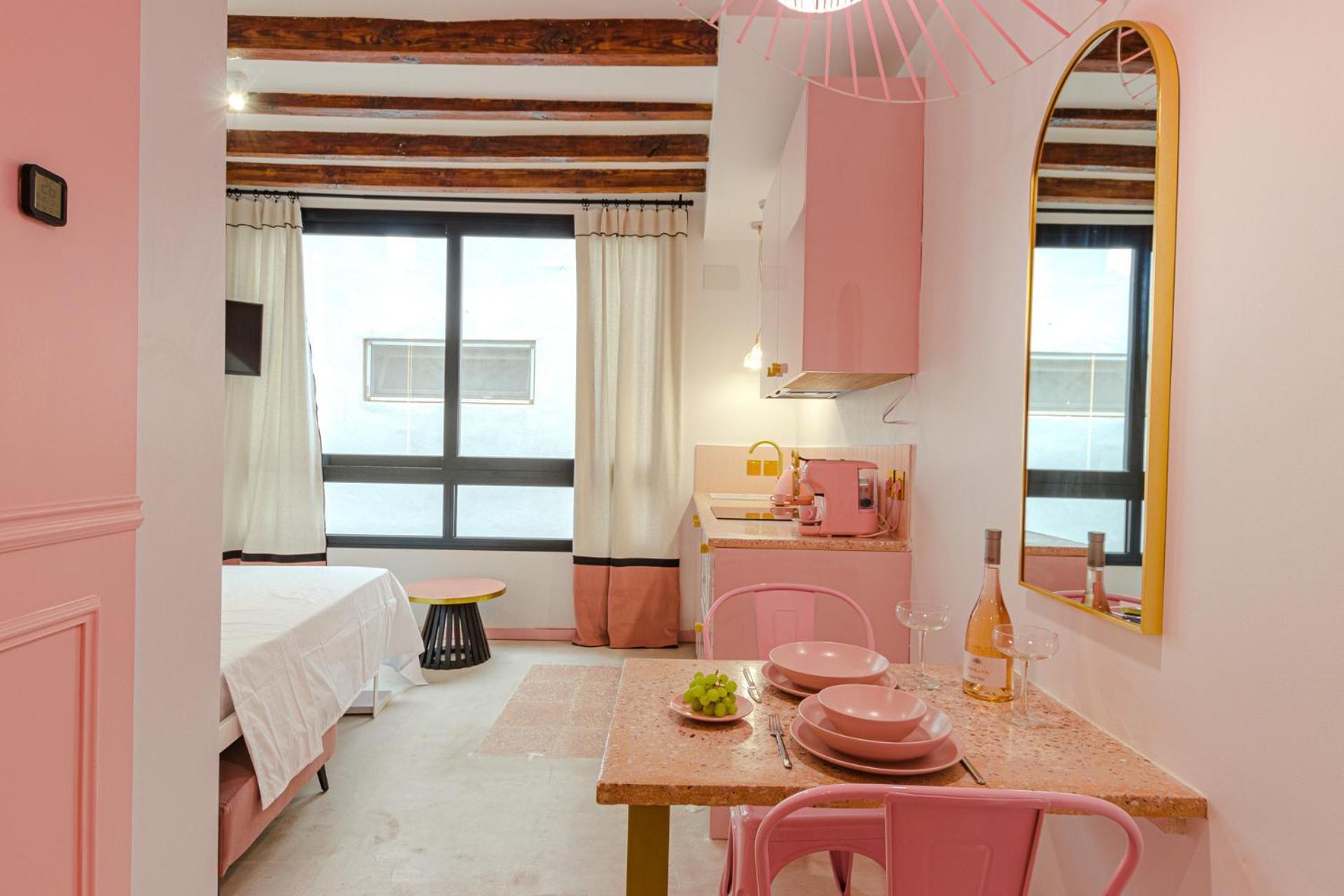Glamorous Pink Studio In City Center Alicante Zewnętrze zdjęcie