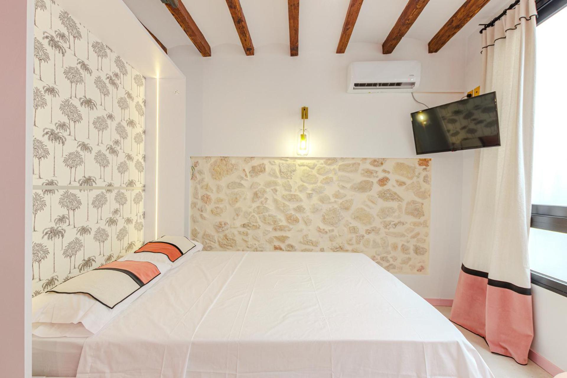 Glamorous Pink Studio In City Center Alicante Zewnętrze zdjęcie