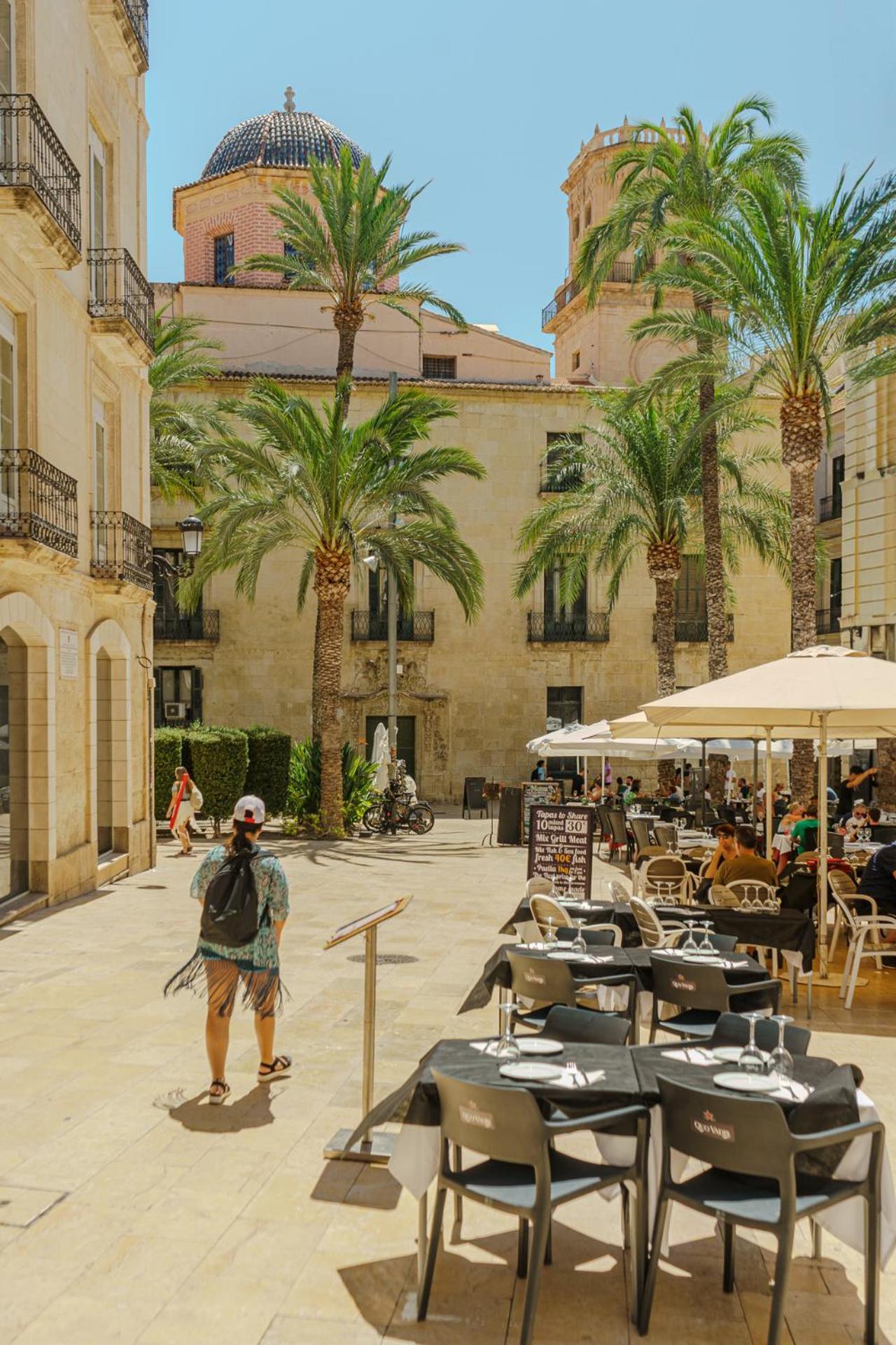 Glamorous Pink Studio In City Center Alicante Zewnętrze zdjęcie